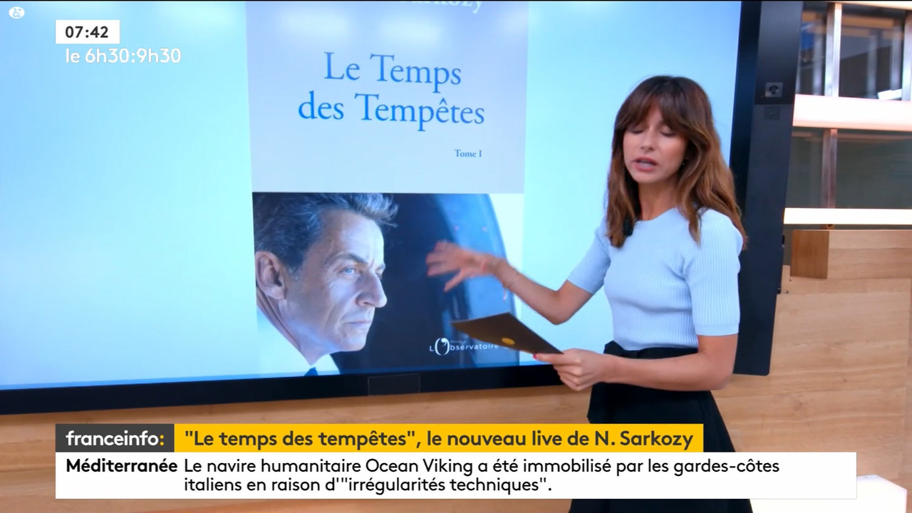 23 July - 05.29.00 - 9h30. Entre JT, chroniques, invités et revues de p....ts_snapshot_01.19.16.462