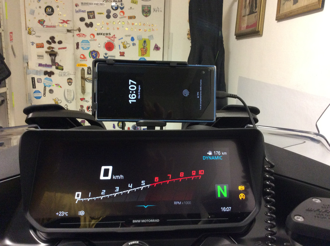 FE7E7ED7-4832-4DF8-B636-826DC2CD863A