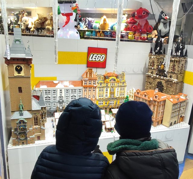 La pinacoteca del Castillo, la Galería Nacional y más Mercados de Navidad - Viena - Bratislava - Praga, Navidad 2024 (122)