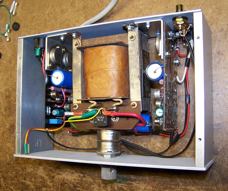 84 04 konstrukce zesilovaee s kd607 d — Postimages