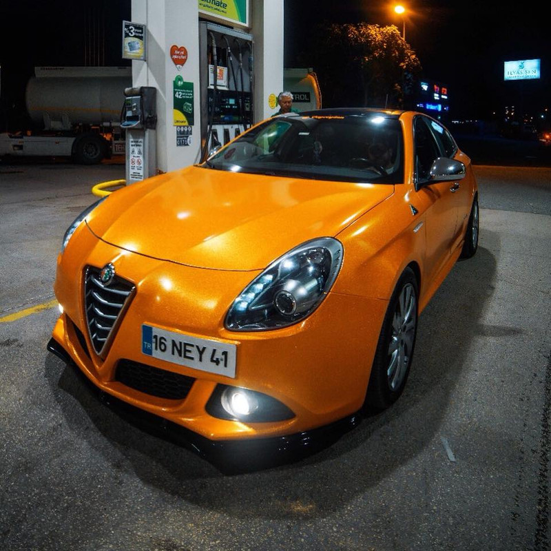 32639695_10216474839088680_8190741764366139392_n