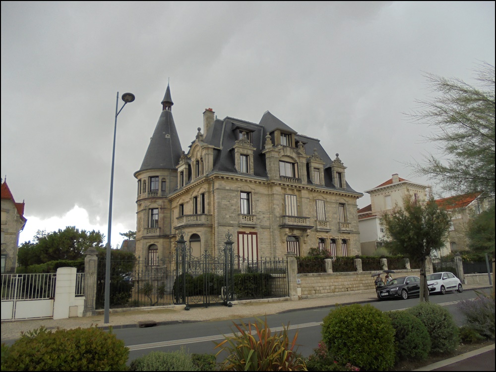 Royan-170820-old (7)