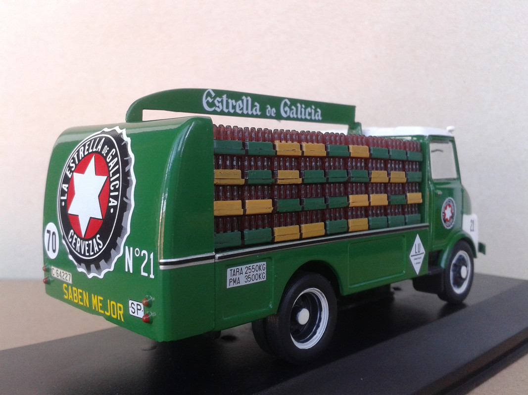 1968 Ebro C150 “Estrella Galicia” (ixo - nº9 Vehículos de Reparto y Servicio) (4)