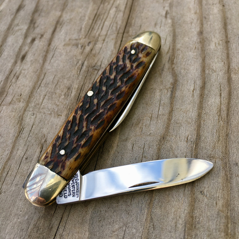 CBEA1812-E850-43E7-A564-6E4EA36831D1