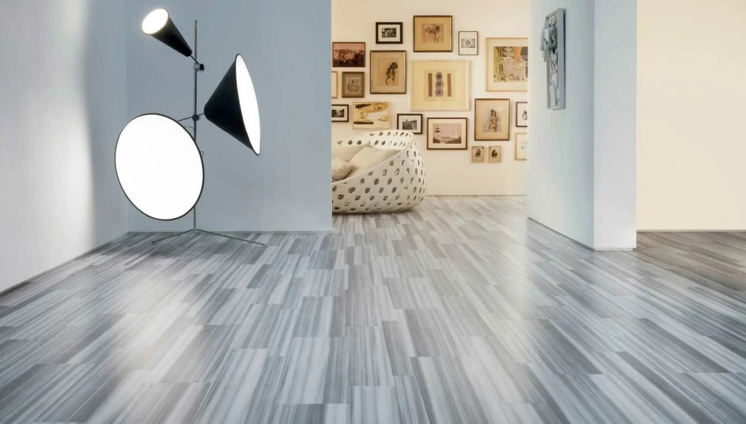 [Image: Vinyl-flooring-installation-service-in-s...lina-2.jpg]