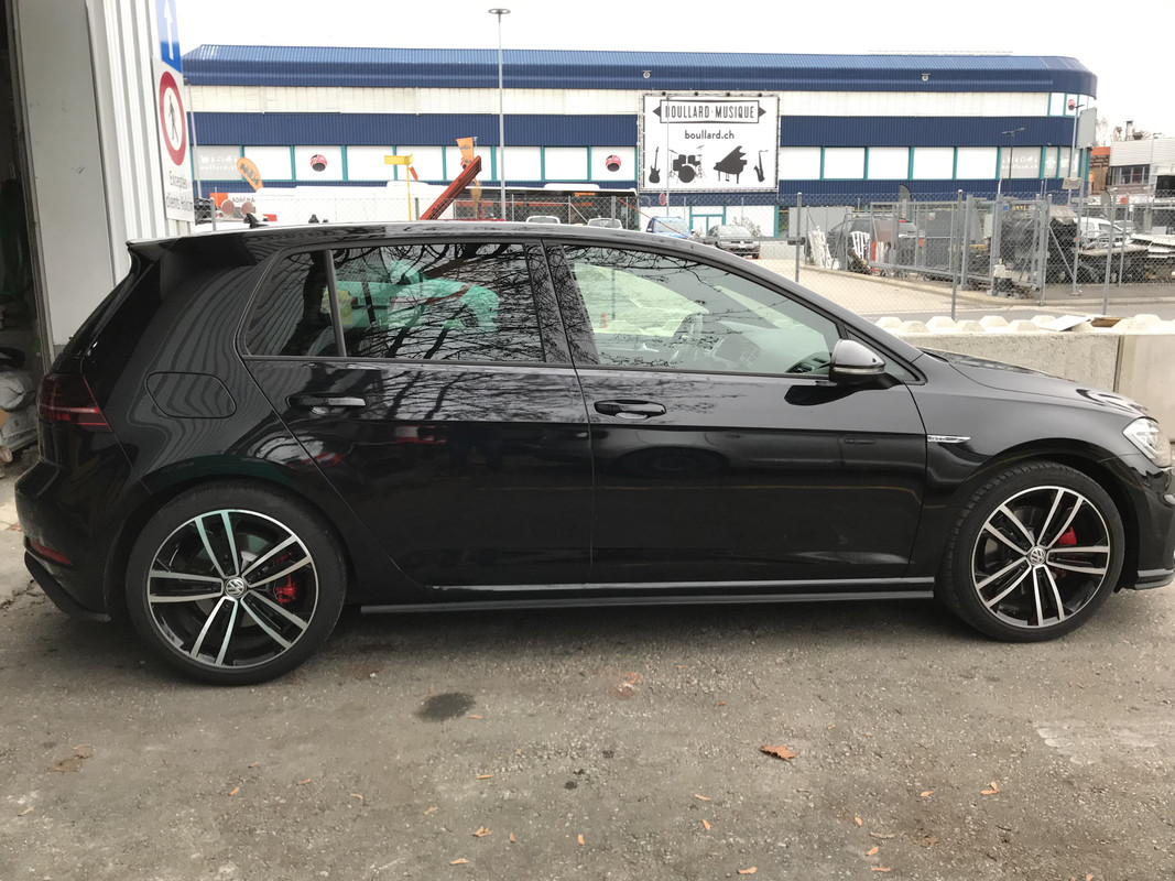 7E4B58DF-872B-4041-A340-EC4513AB28B4