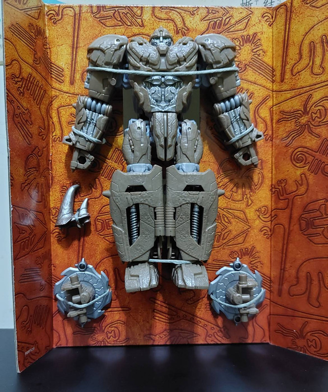 Transformers-Rise-Of-The-Beasts-Rhinox-04