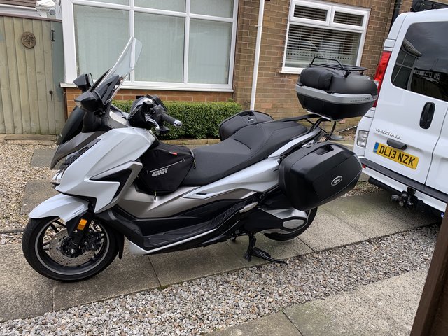 AEBEE84E-4ED4-4175-ABE7-E59D23E8832E