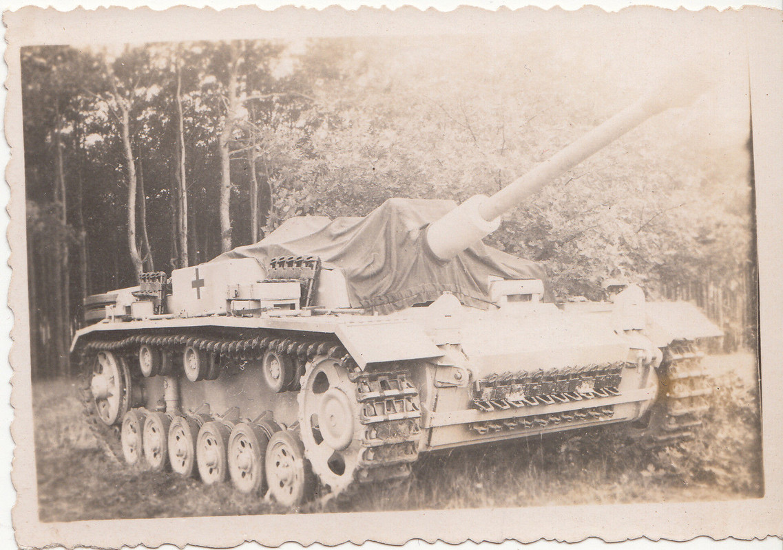 Wehrmacht Panzer Sturmgeschütz IV Sturmhaubitze-
