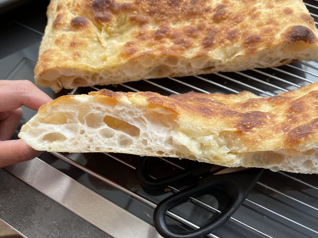 FOCACCIA NEL FORNO DI CASA CON BIGA 100% E LM - LA VERACE