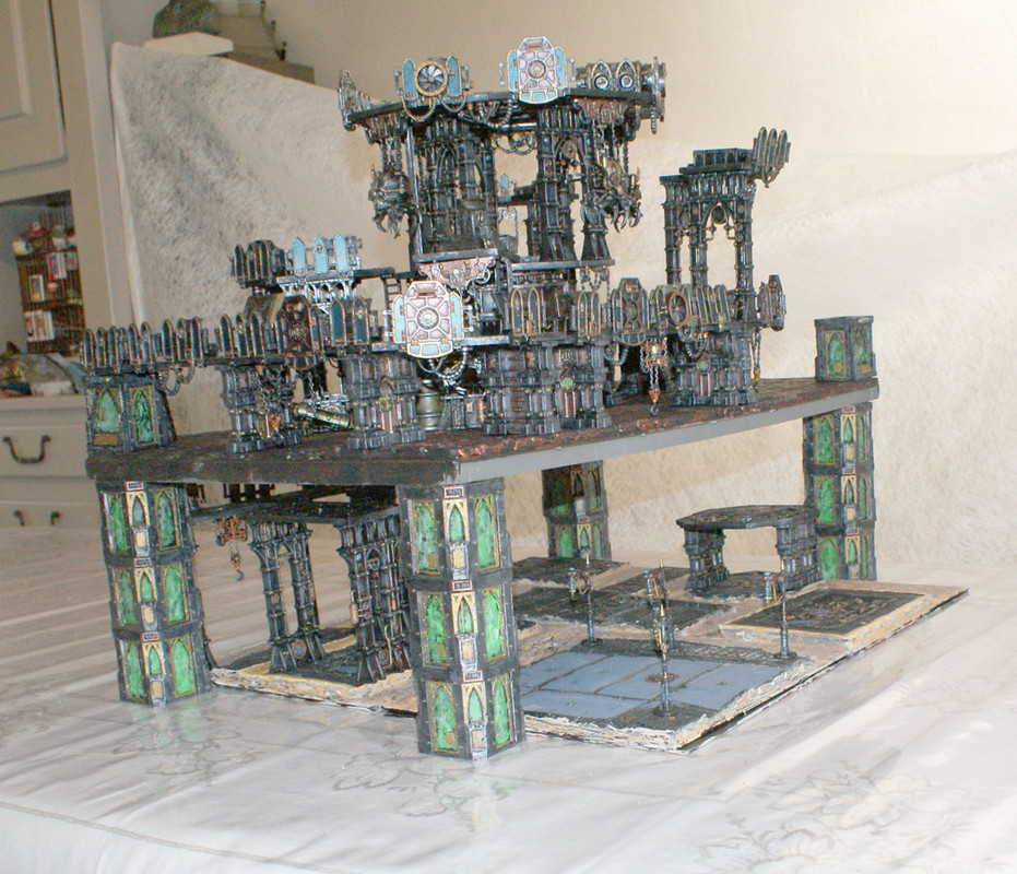 table-shadow-war-DSC01909.jpg