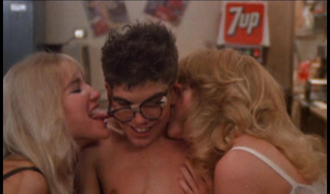 Screenshot of Screwballs  18+⛔ (1983) &bull; English on MovieLinkBD