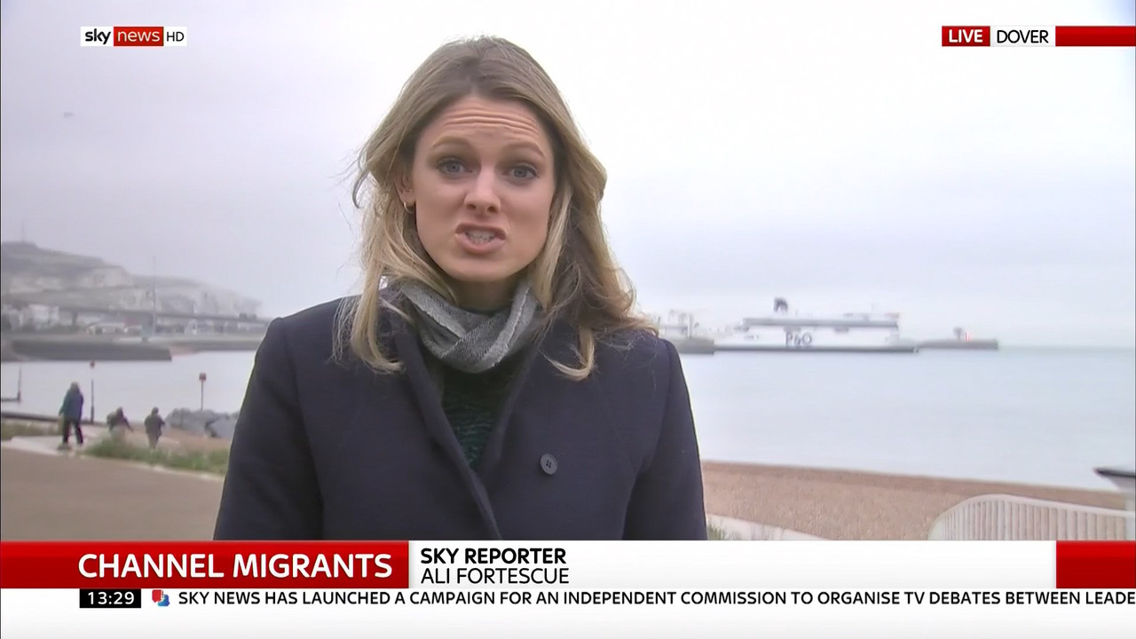 30 December - 13.00.00 - Sky News. Live coverage of main weekend