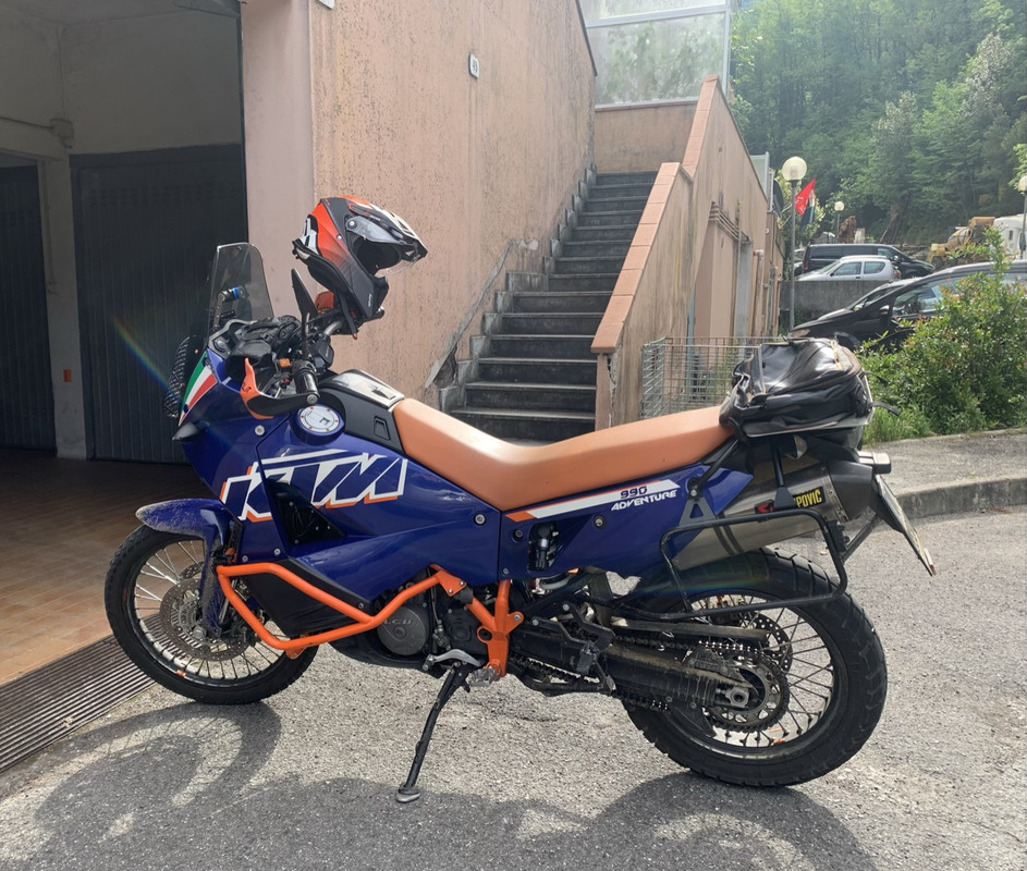 BA6225D7-DFE4-48AF-ADFE-46308C21CE5D