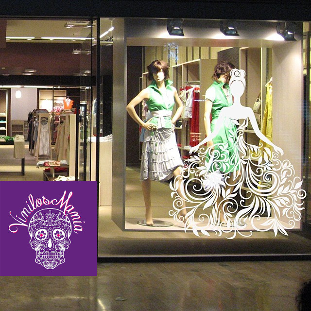 Empavonado tienda de vestidos