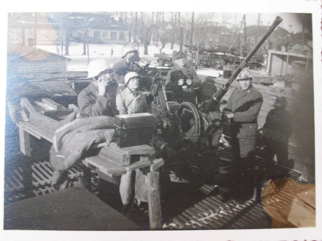 2cm der Luftwaffe in Smolensk , Rußland Winter 1942