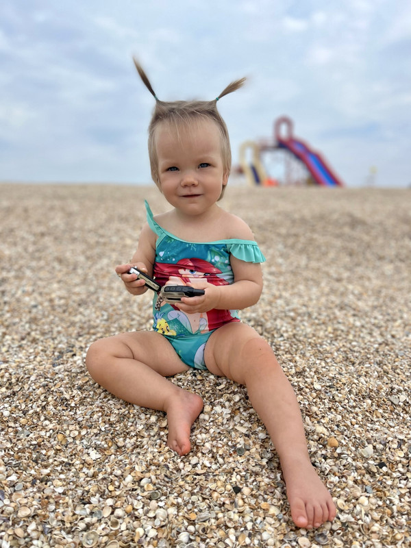 5726A4E7-F6EE-459C-B2F6-B23F80300428