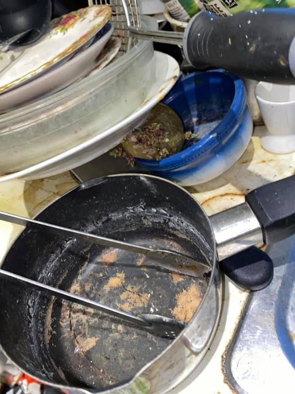 FCD49BD0-3254-4013-83C2-BA9D196CB59B