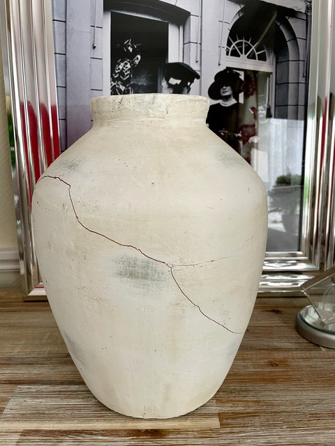vase-cracked-2.jpg