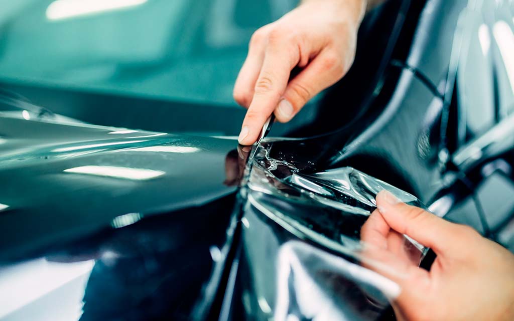 Processo de envelopamento automotivo