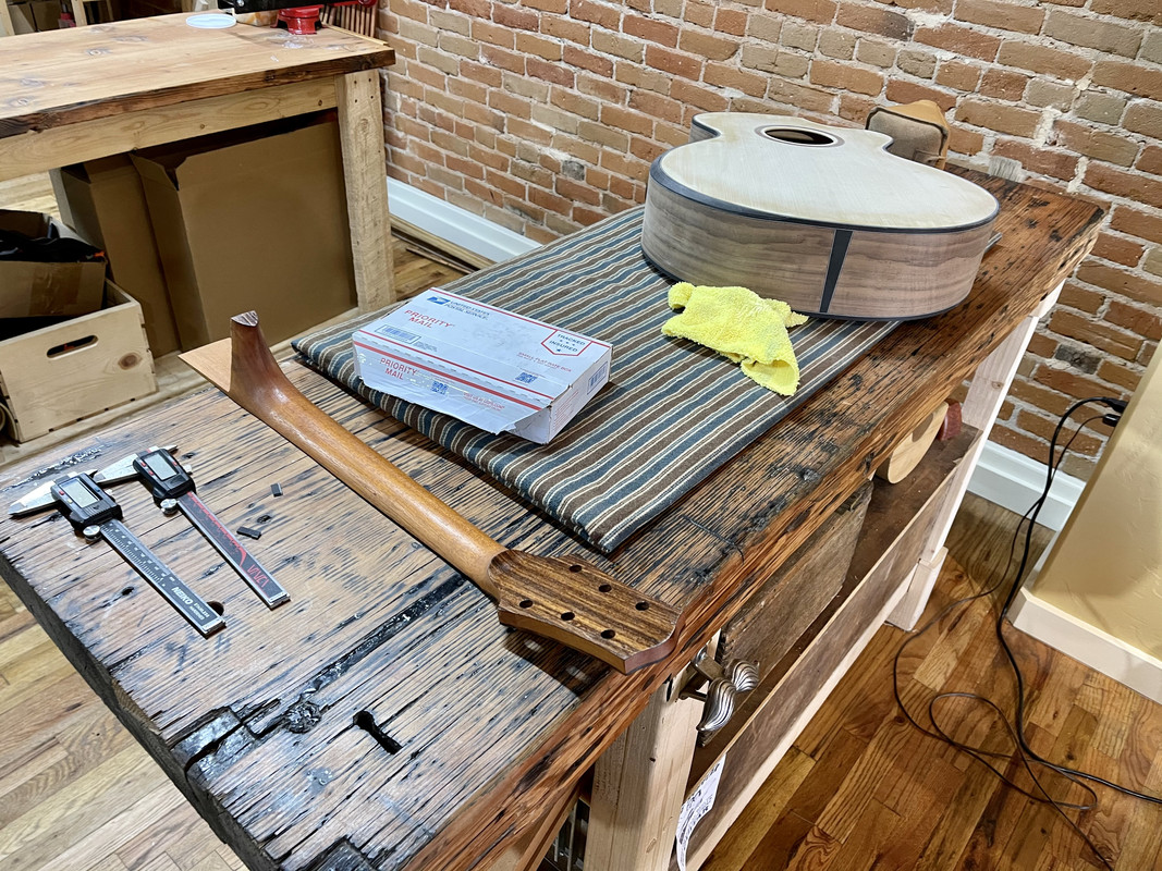 9-AF0830-E-A725-436-C-8-A41-9-FB1-F1147-