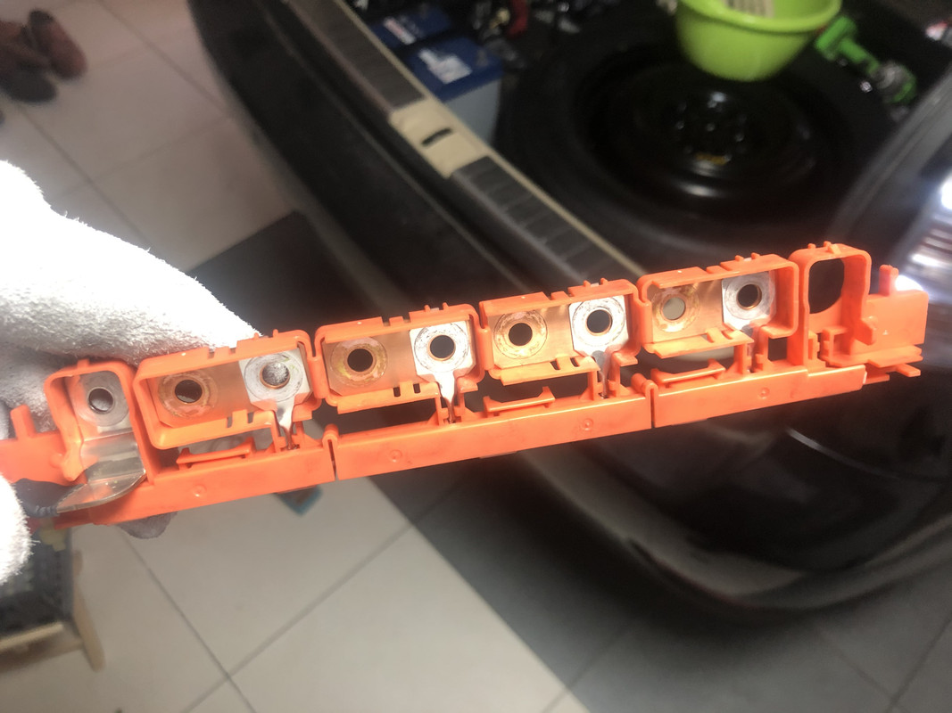 FC41ED20-B864-4AA6-80EC-FC3AEC4176D3