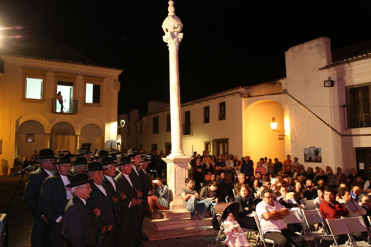 REGUENGOS DE MONSARAZ: CELEBRAÇÃO DO CANTE ALENTEJANO NA FESTA DO CANTE NAS TERRAS DO GRANDE LAGO