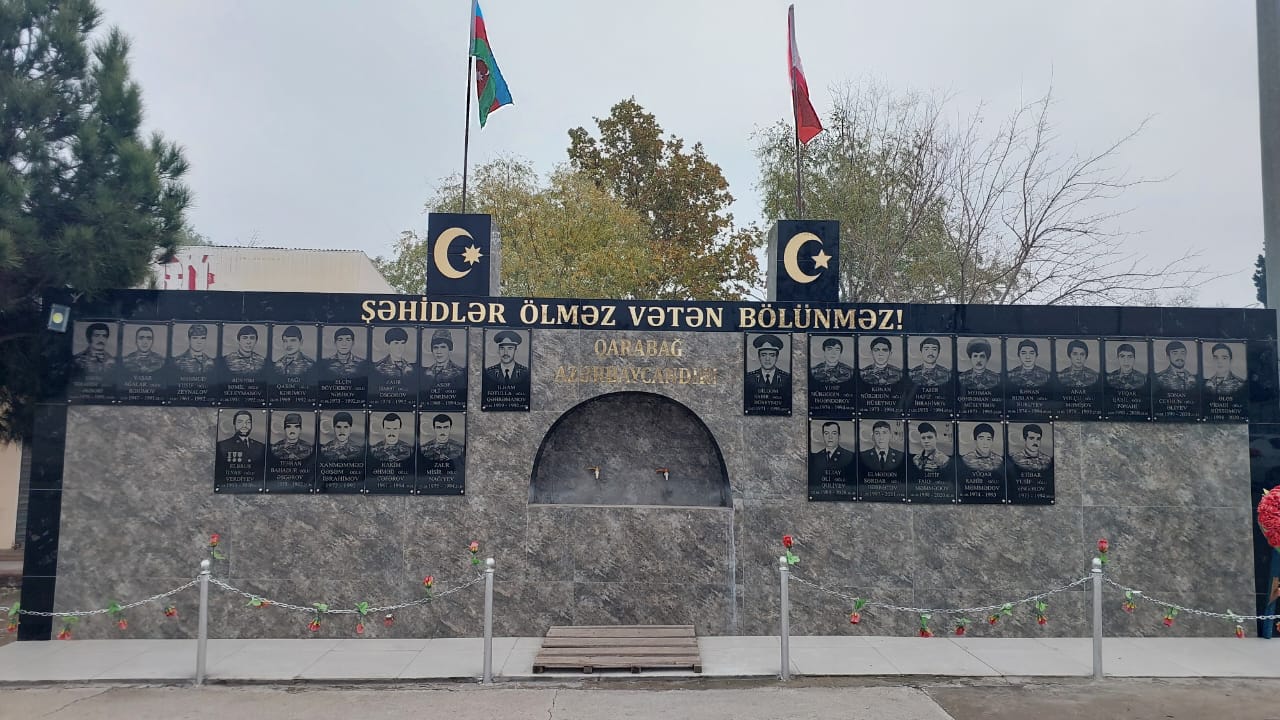 Whats-App-Image-2024-12-04-at-11-53-27-1