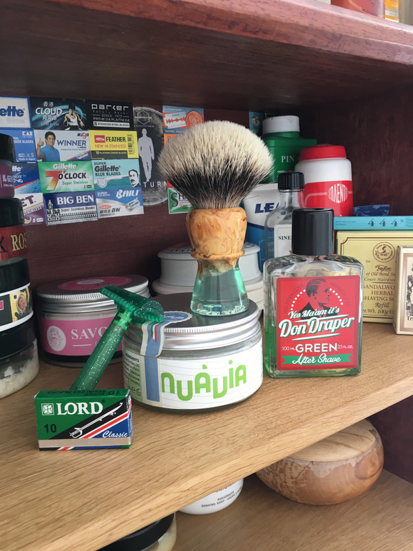 EF6C961A-5E81-4C06-8836-1E84ED830552