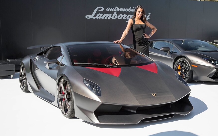 Lamborghini-Sesto-Elemento-Model2