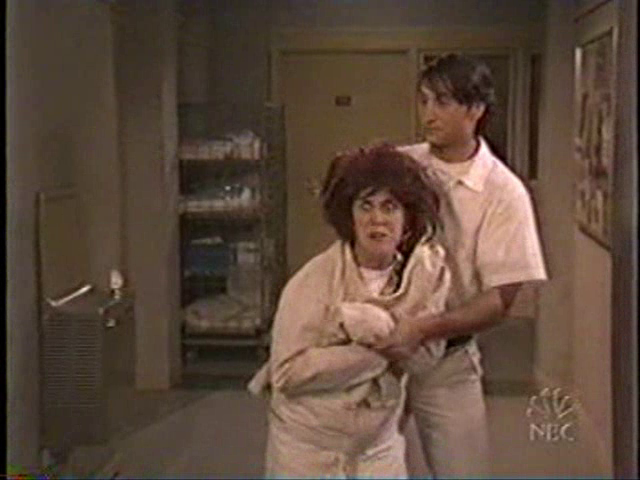 Passions Ruth Buzzi (1)