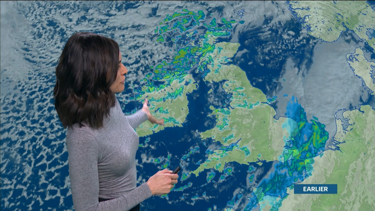 ITV Lunchtime News_20220224_13301355.ts_snapshot_22.16.257