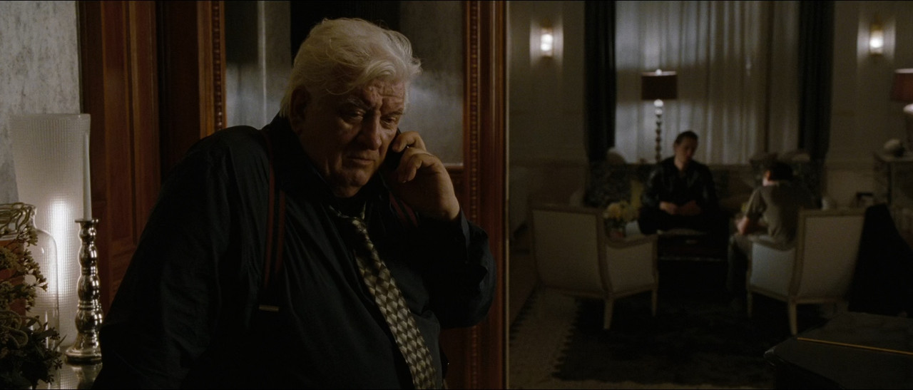 Safe (2012).mkv_snapshot_01.00.36_[2018.03.10_18.48.52]