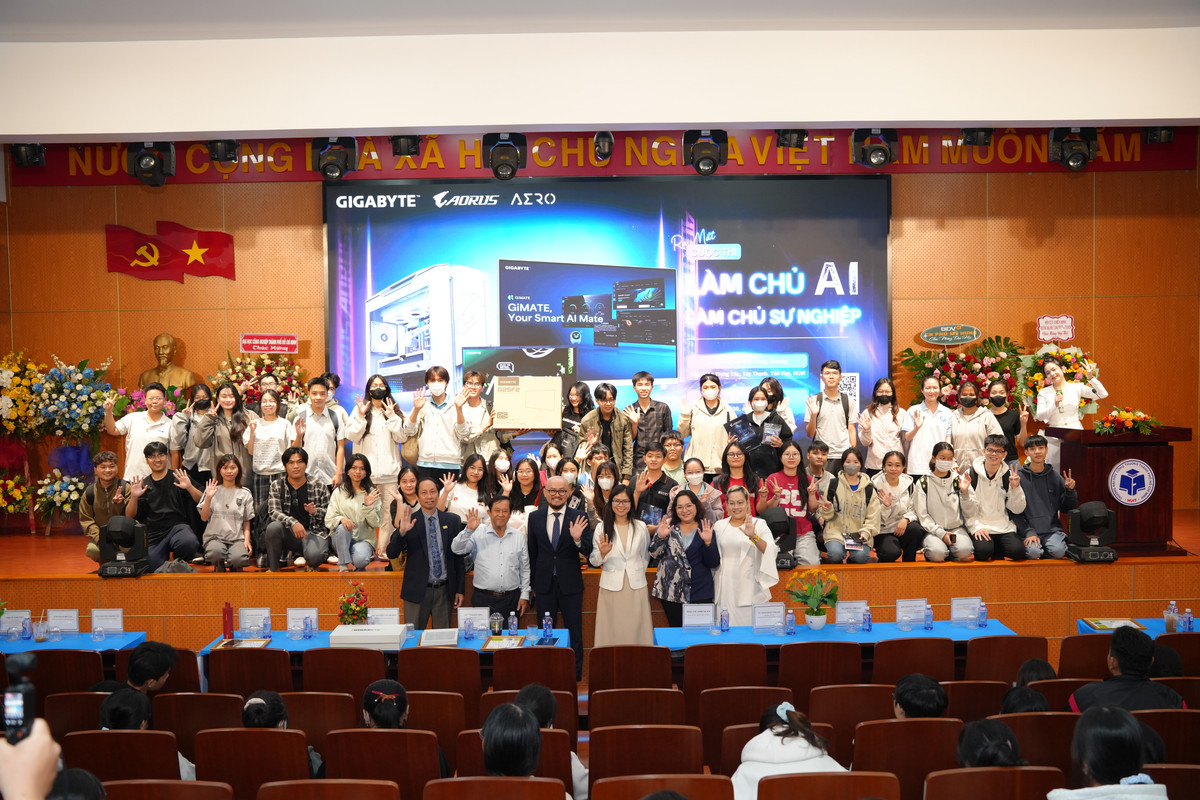 Copy-of-A7404009.jpg