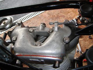 Triton T120R pre-unit engine