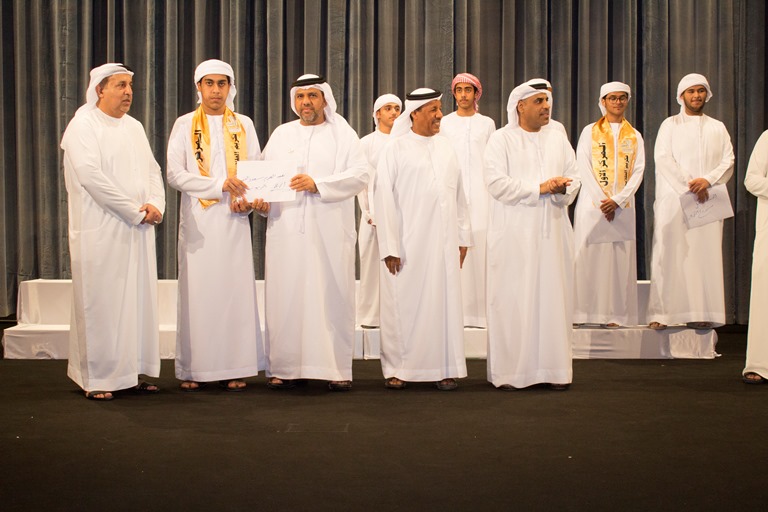 تكريم الطلاب المتفوقين مدرسة الخالدية