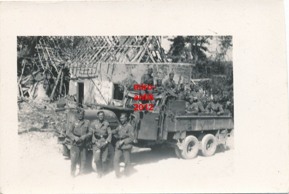Foto, Wehrmacht, gequälter LKW, Balkan