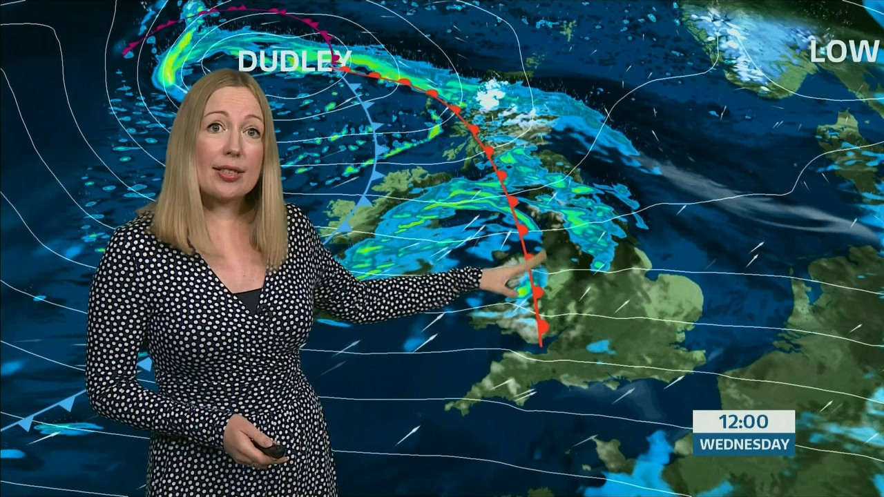 ITV News London_20220214_18001830.ts_snapshot_26.59.000