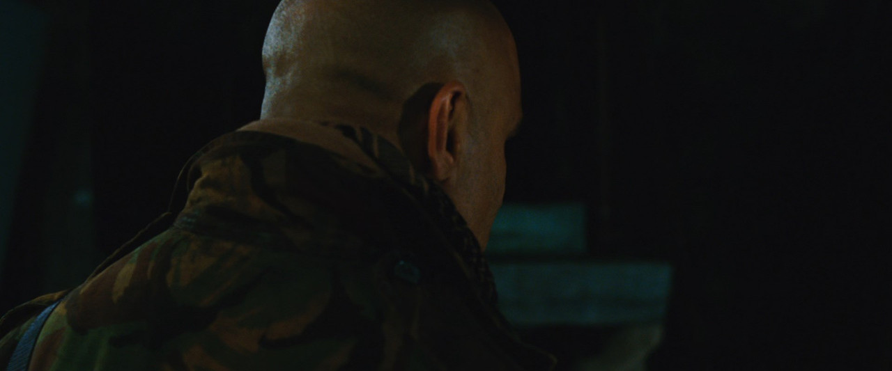 Iron Man 2008 (1080p x265 10bit Tigole).mkv_snap