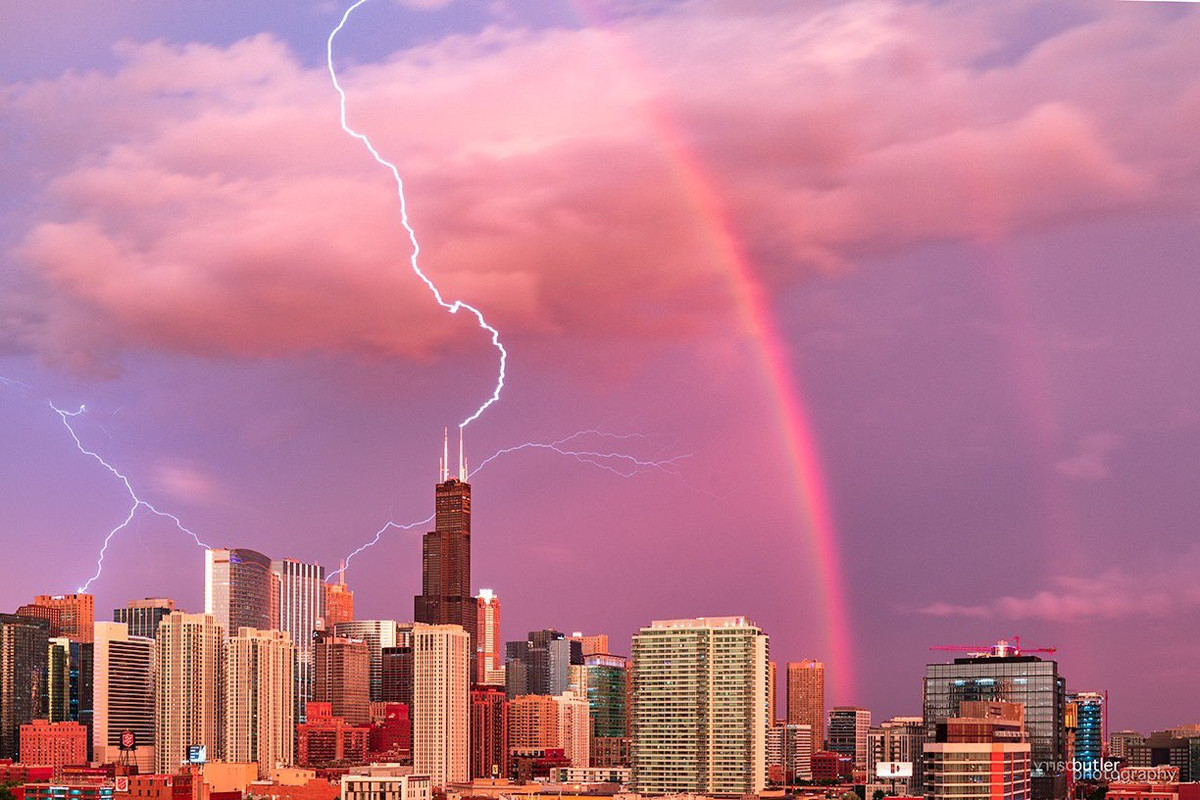 Chicago-Lightning-and-Rainbow-2.jpg