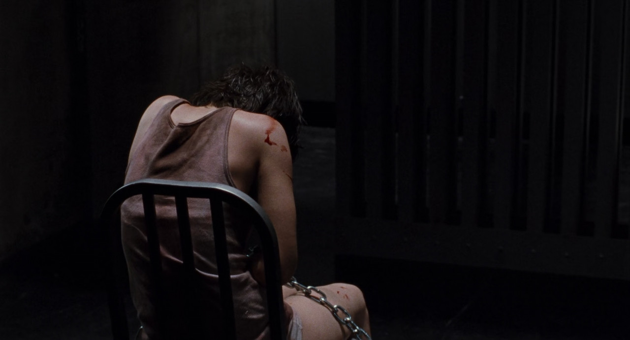 Martyrs 2008 (1080p x265 10bit Tigole).mkv_snapshot_01.15.36_[20