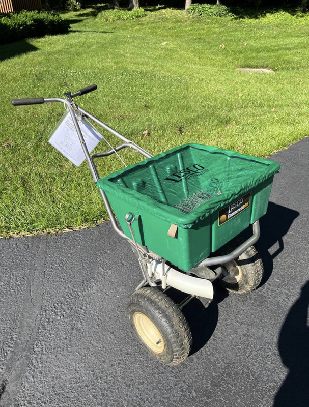 D4DE554D-EB3C-4CCD-BE93-4C7837B76D8F