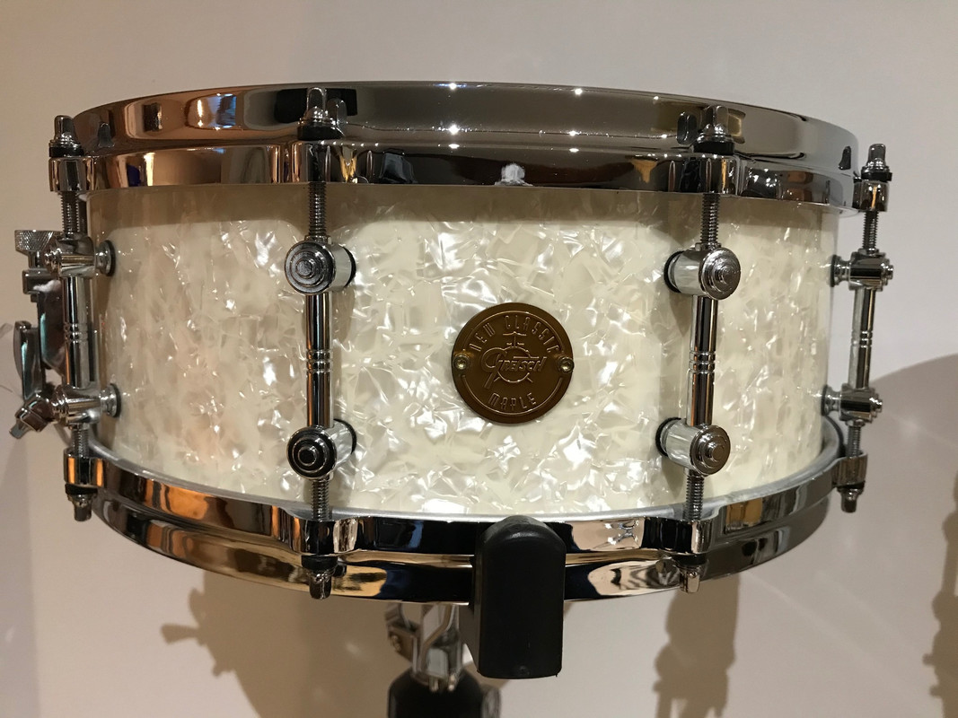 E19C79F3-E483-4F3E-8F3B-9E4E9F4614FA