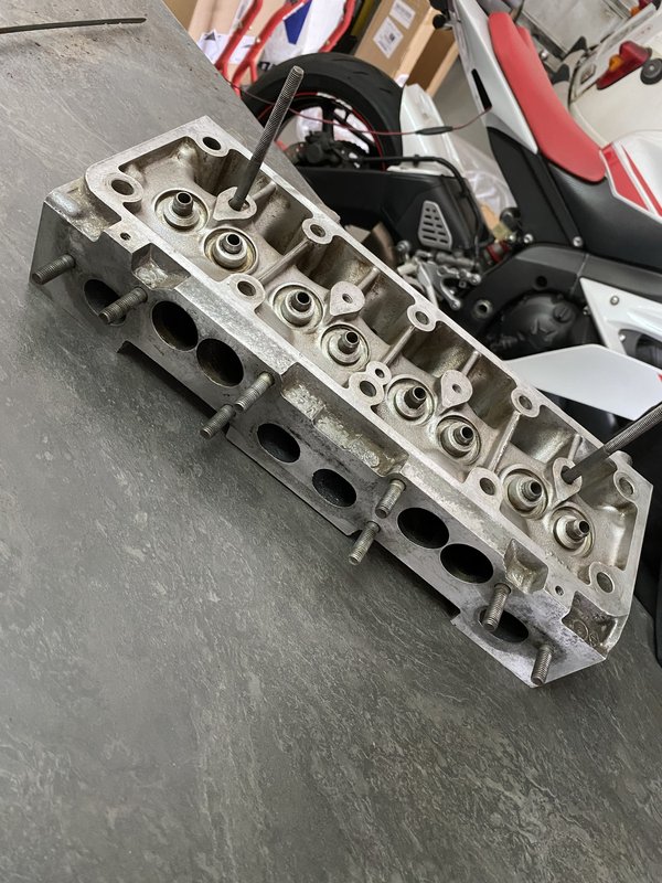 0EF44DE4-F3C3-4E1E-B12E-F7D6329024CD