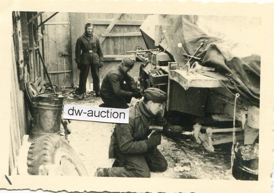 Sturmgeschütz Abteilung 226 , Stug in Werkstatt