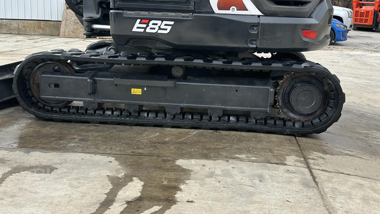 Vehicle thumbnail 10