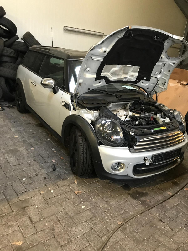 WhatsApp Image 2019-02-04 at 22.02.53(1)