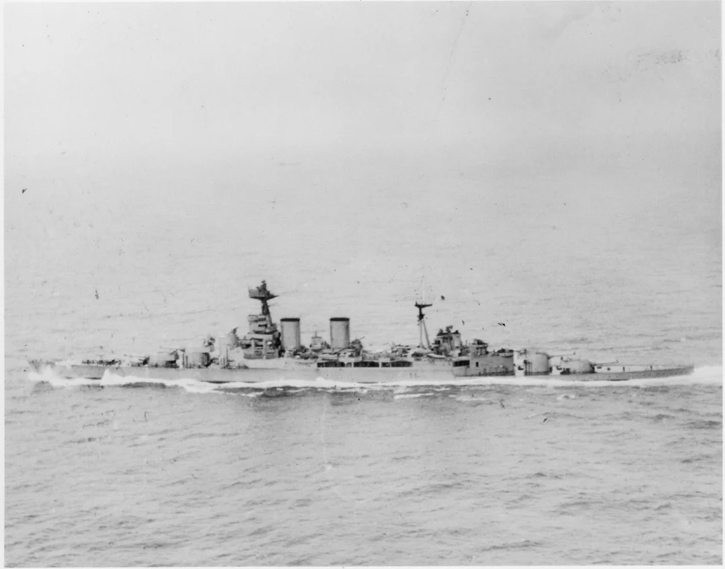 HMS-hood-1941.jpg