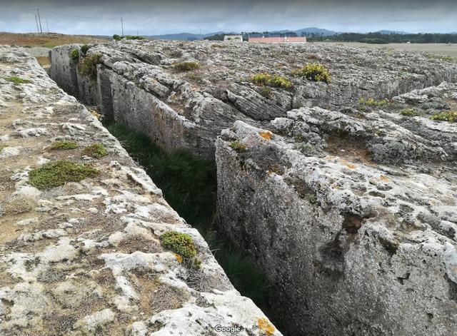 https://i.postimg.cc/k5dxTGhT/Ilha-Pessegueiro17.jpg