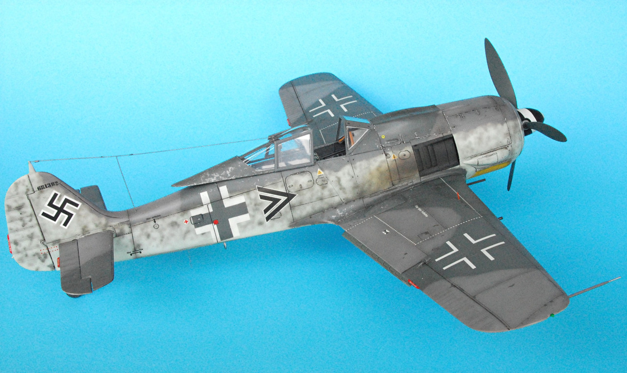 FW190-rechte-Seite2.jpg